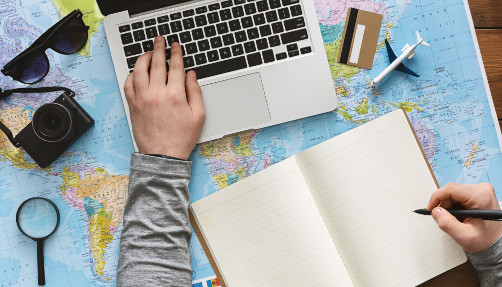 10 Short-Term Fellowships for Research Abroad