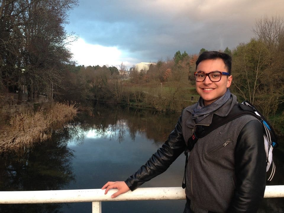 Anthony walking over the Rio Corgo in the Parque Florestal in Vila Real